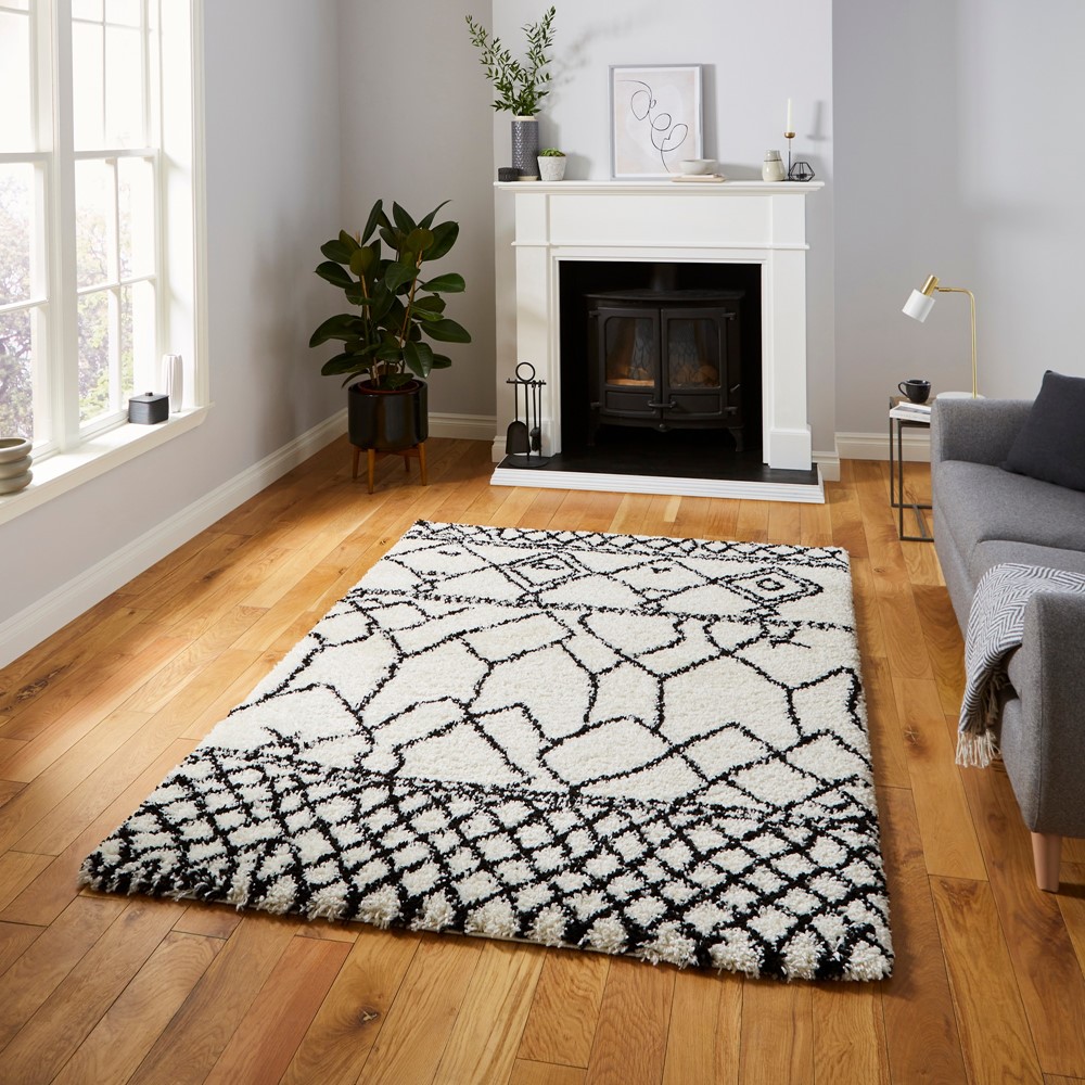 Scandi Berber G276 Shaggy Boho Rugs in White Black